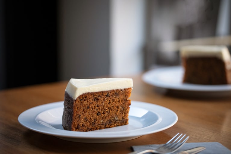 甘すぎずヘルシーなキャロットケーキは、コーヒーのおともにも選びやすい。