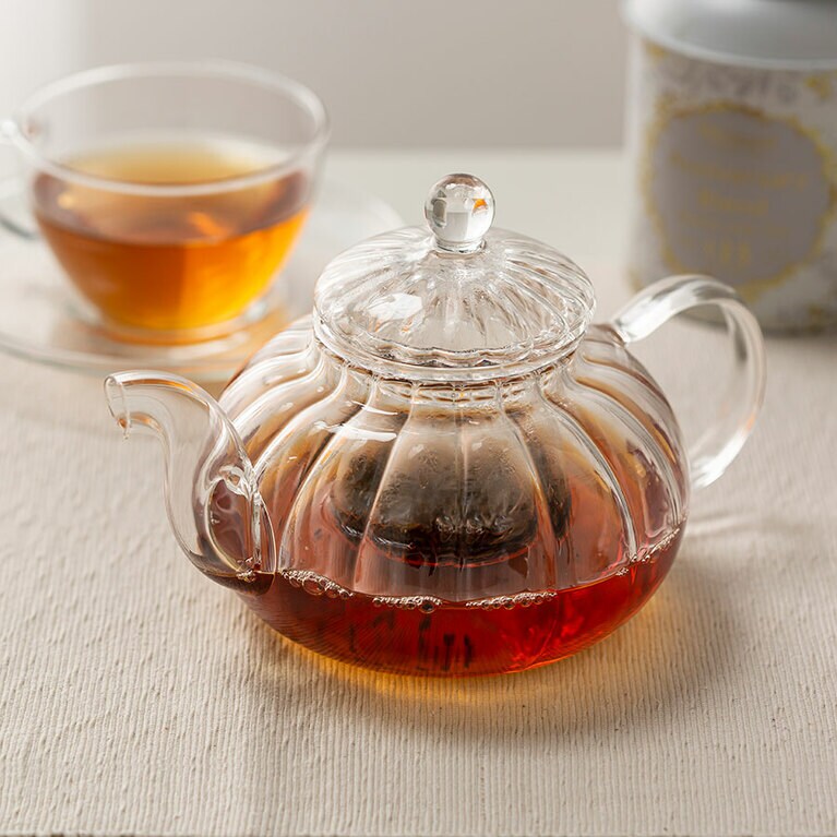 「耐熱ガラスティーポット 400ml」(550円)。