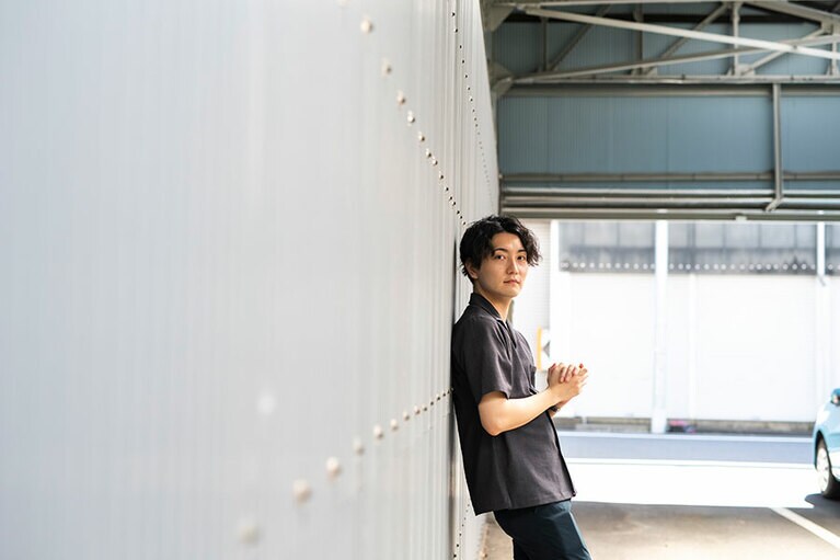 監修の佐久間宣行、製作総指揮の石井玄とはプロットの段階から何度も会議を重ねているという。