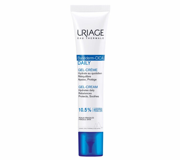 ユリアージュ シカデイリー ジェルクリーム 40mL 2,970円。