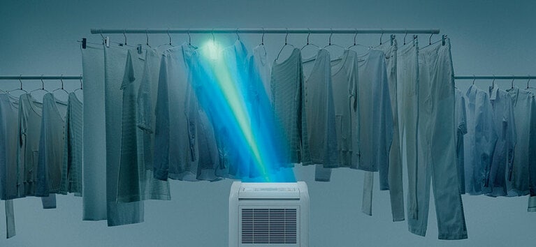 三菱電機「衣類乾燥除湿機 MJ-M120VX」オープン価格（実勢価格55,000円）。