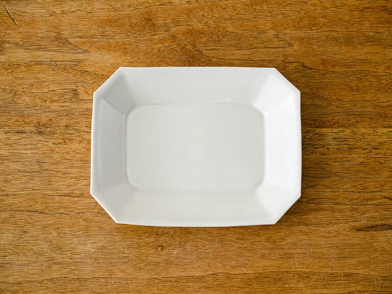 和洋中を問わず料理が映える、角田淳さんの作品。