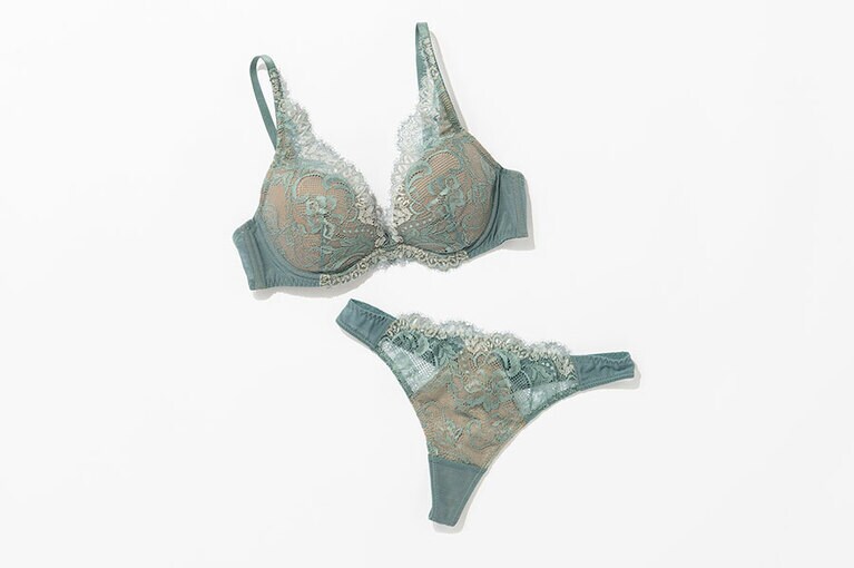 ブラ 4,950円、タンガショーツ 2,420円／シュット！インティメイツ(シュット！インティメイツ カスタマーセンター)