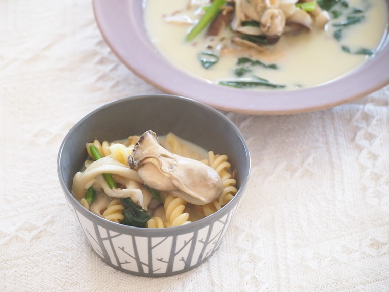 塩、醤油で味を整えて完成。お好みでショートパスタと合わせて食べても。