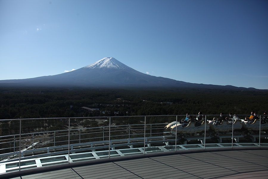 FUJIYAMAタワーから眺める富士山。
