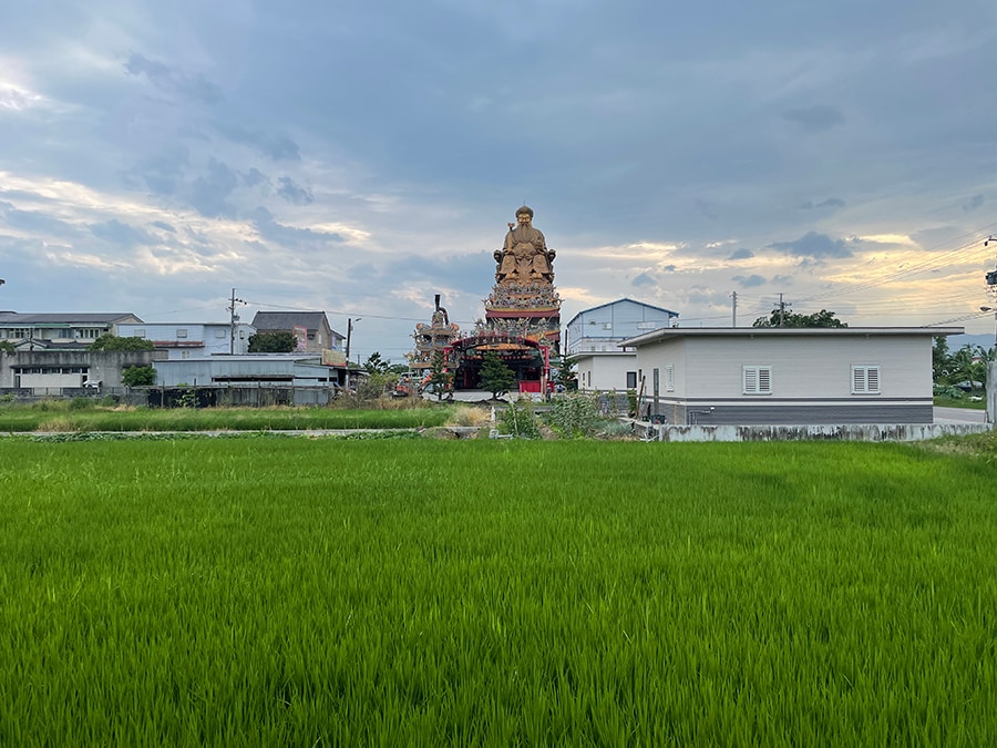 遠くから見ても、一目でわかるほどの存在感。