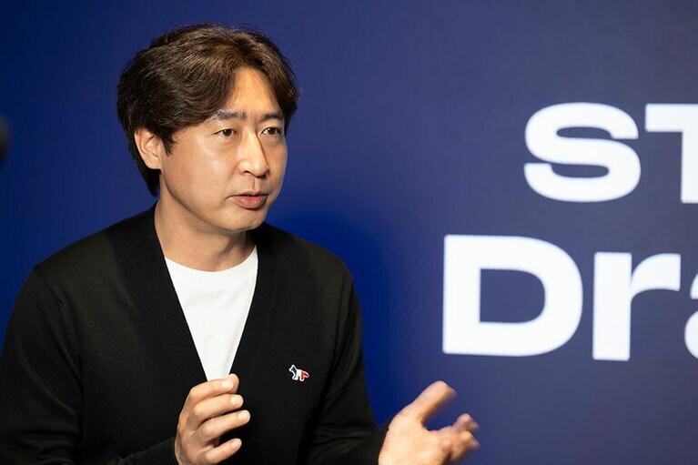 スタジオドラゴン コンテンツ事業・運営統括 兼 コンテンツ運営局局長のユ・ボンヨルさん。