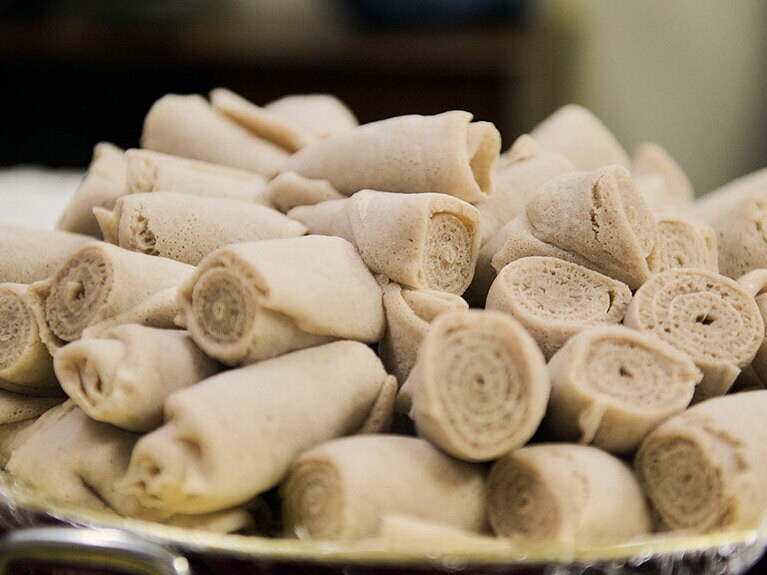 インジェラはエチオピアのソウルフード。