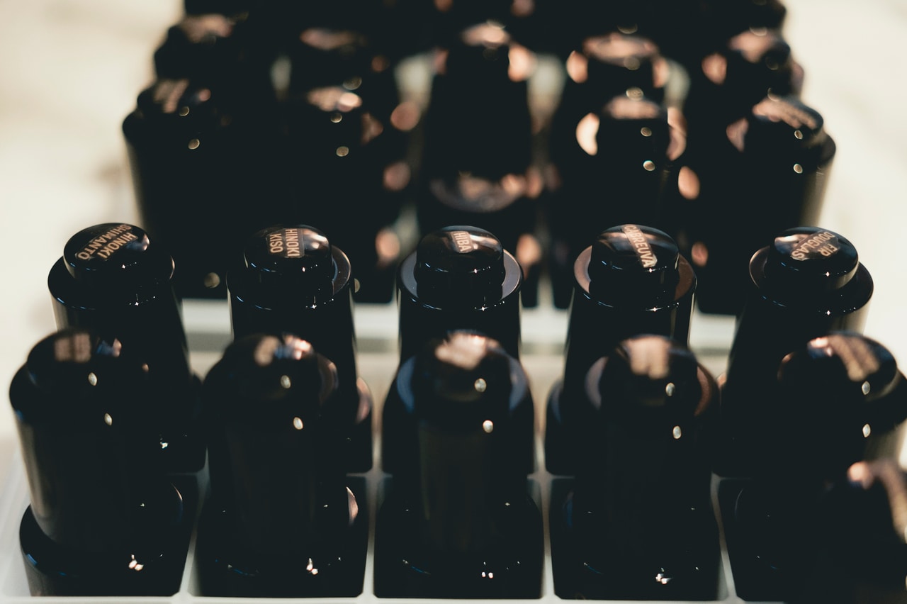 BESPOKE FRAGRANCEで使用する天然精油。