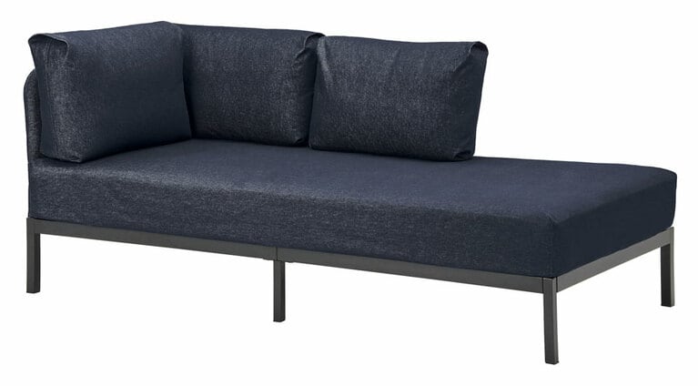 別売りのマットレスを1枚、もしくは2枚組み合わせて使用する。「デイベッド」 31,810円(幅93×長さ203cm)。