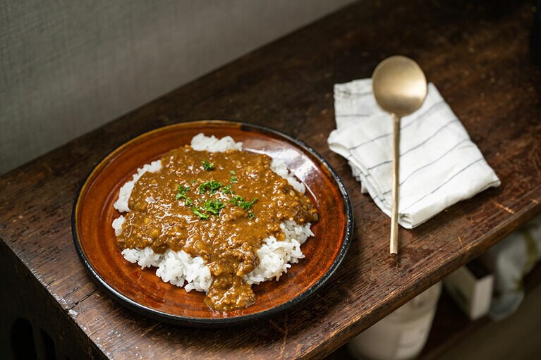 「GOOD CACAOお出汁のうま味たっぷり和風キーマカレー」756円。