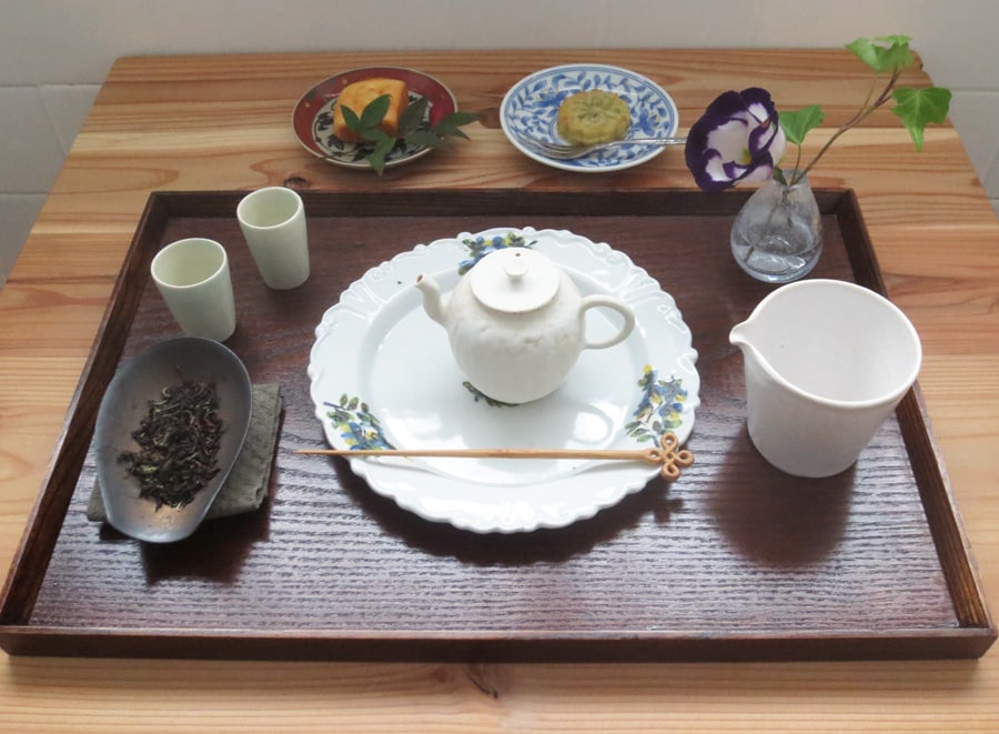 台湾茶は「花蓮蜜香紅茶」「阿里山金萱茶」「杉林溪翠玉烏龍茶」など6種類 1,100円から。