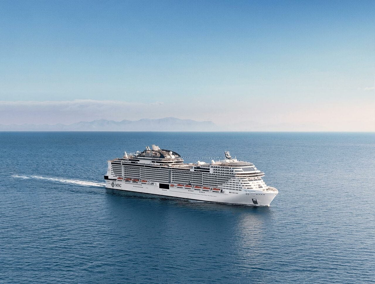 ジャパネットツーリズムの主軸ツアーで使用される「MSCベリッシマ」（写真提供＝ジャパネットツーリズム、以下同）