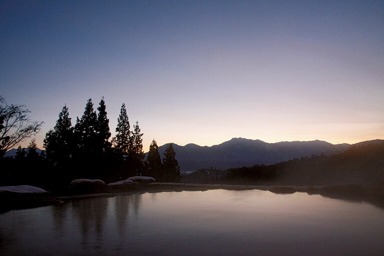 「絶景露天風呂ランキング」第1位に輝いたことのある湯処「天の川」。天気が良ければ天の川を目にすることも。