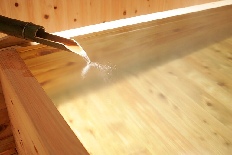 湯元 不忘閣［宮城／青根温泉］蔵湯浴司。