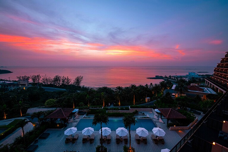 客室から眺めるサンセットも感動的。