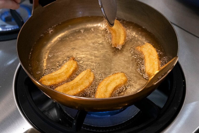 揚げたてを食べられるのが醍醐味。