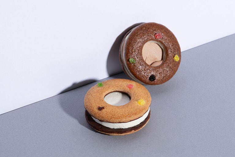 「リングターツサンドアイス（10個入）」5,400円。