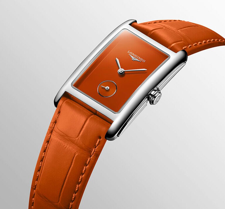 「ロンジン ドルチェヴィータ」バーントオレンジ。