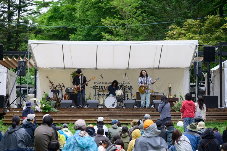 豊かな自然の中で音楽を堪能。