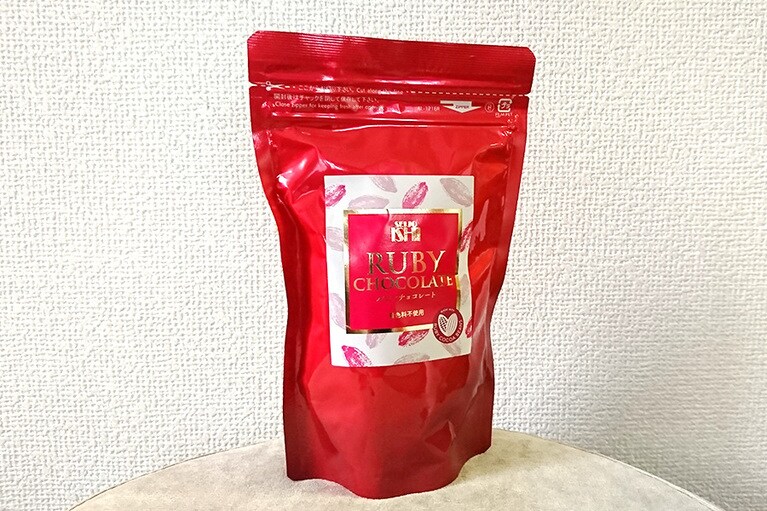 ルビーチョコレート 180g 619円／成城石井