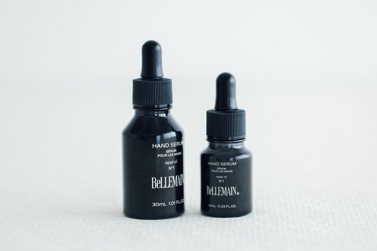 「ベリュマン ハンドセラムNo.1」左から：30mL 7,150円、10mL 3,850円／BeLLEMAIN