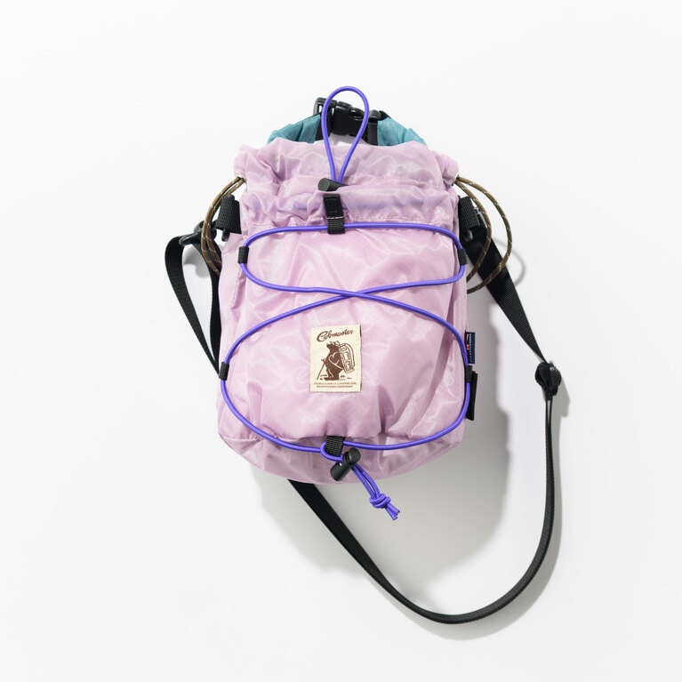 コブマスター“ロールトップ＆巾着ショルダー”／5,280円。