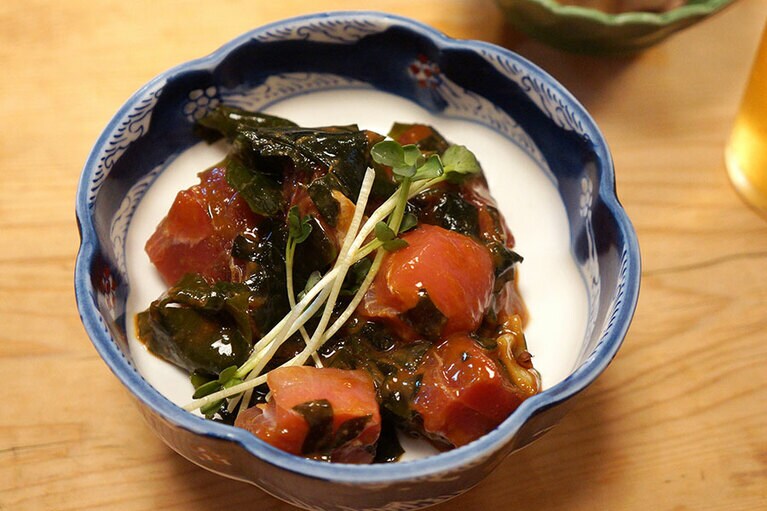 「生まぐろぬた」950円。