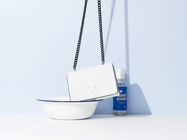 シャルロット ミディ ミルク(W23×H17×D10cm)17,500円＜ハンドウォッシュ可＞。