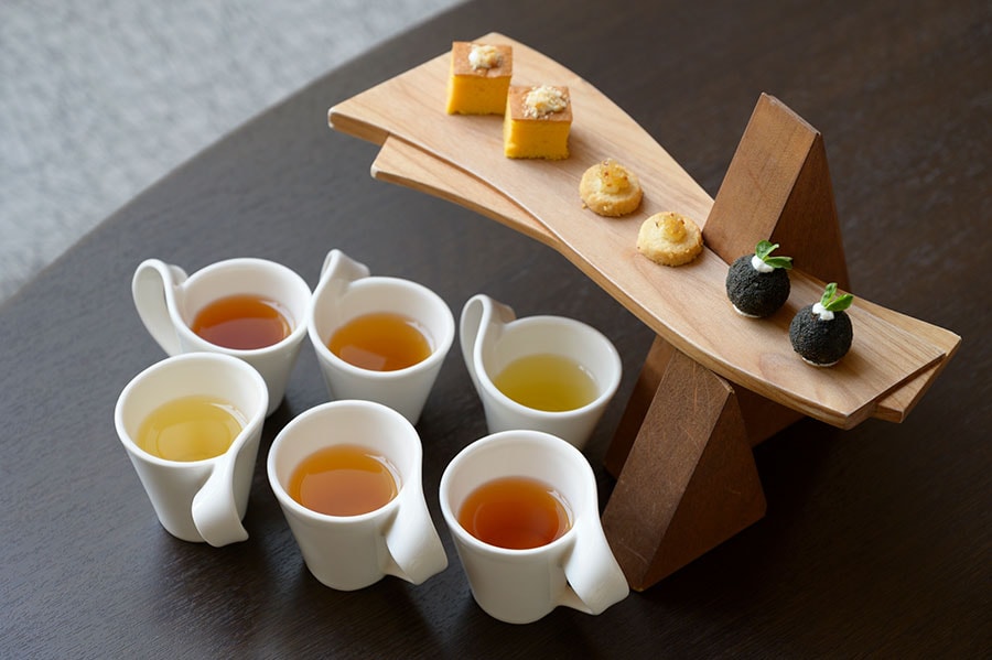 比叡山延暦寺の開祖・最澄が、お茶の種子を唐から日本へ持ち帰り比叡山の山麓に植えたことが、日本茶の始まり。発祥の地だからこそ、銘茶も味わい深い。