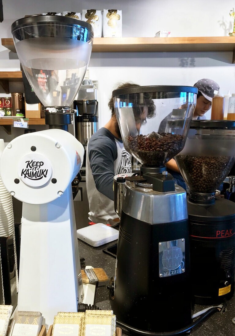 1杯ずつ丁寧にドリップして淹れるコーヒーは、香りも良くバリスタの腕の良さを感じます。