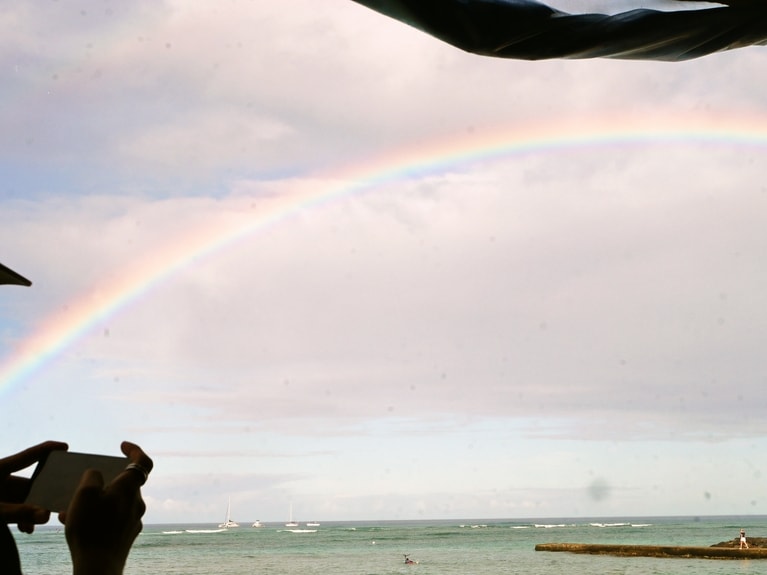 このあとすぐ虹が二重になって、神秘的な光景だった。撮るのを忘れて、ただぼうっと眺めてしまった。