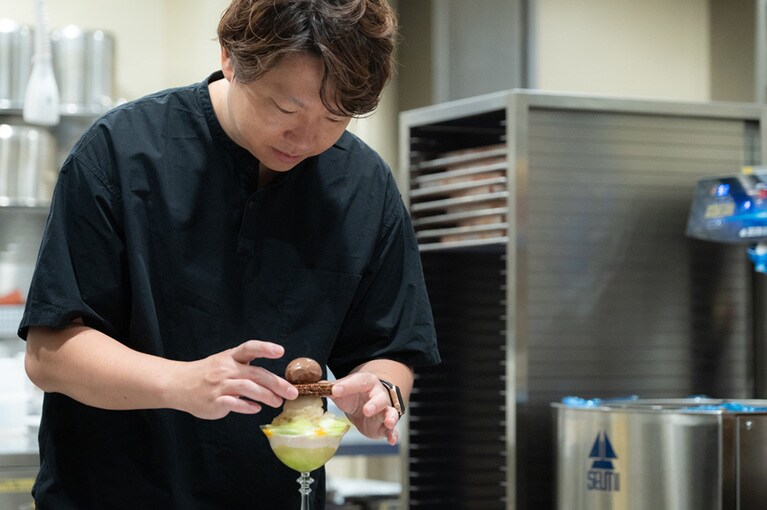 カカオとフルーツの組み合わせを追求する。