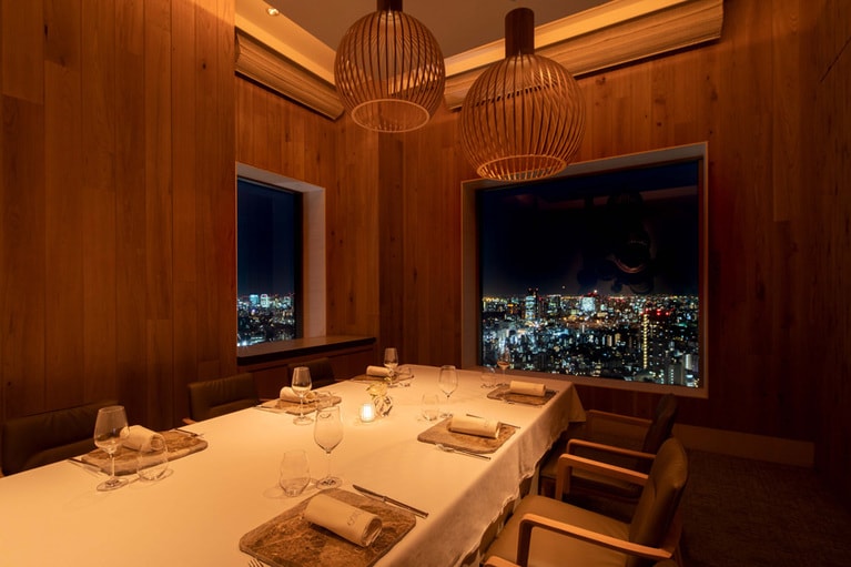 最上階40階のタワーズレストラン「クーカーニョ」。