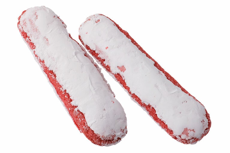 ビスキュイ・ローズ 12本入り 830円。