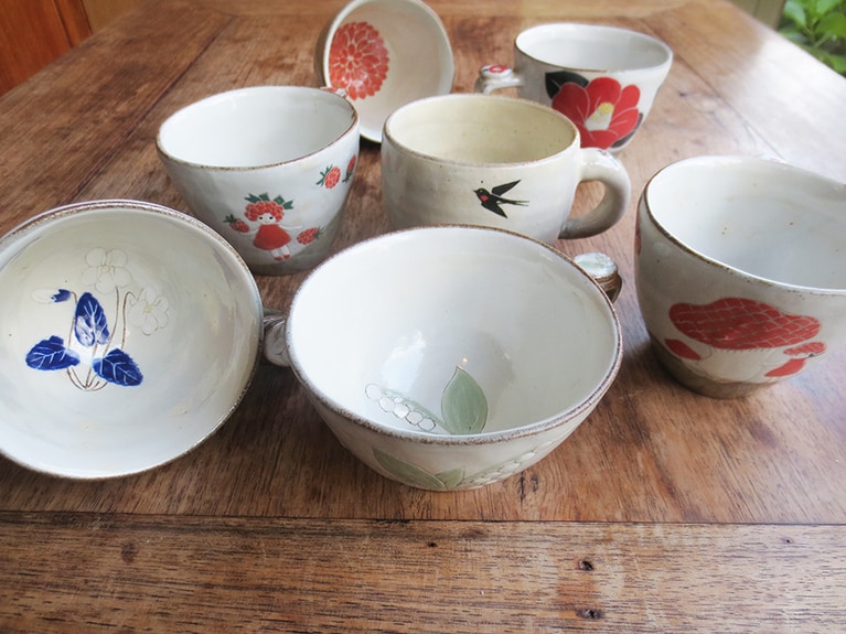 立杭焼「末晴窯」西端春奈さんのカップを使用。8月にギャラリーで個展。