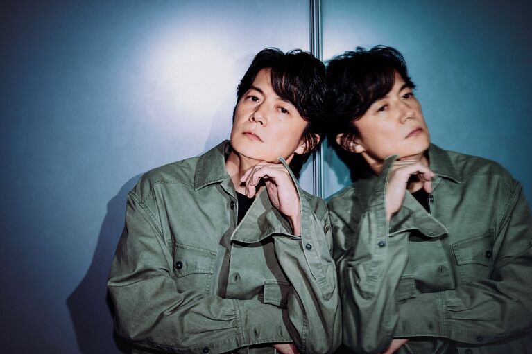 映画「ブラック・ショーマン」でダークヒーロー神谷武史を演じている福山雅治　撮影：SASU TEI　ヘアメイク：新宮利彦　スタイリング：二村毅