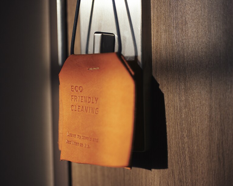 エコフレンドリークリーニングなど、3つのホテルともに地球環境に配慮した取り組みを実施。