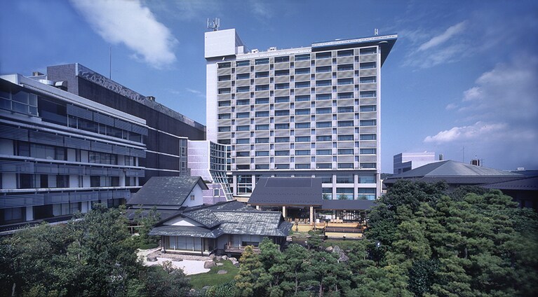 あわら温泉 グランディア芳泉［福井／あわら温泉］外観全景。