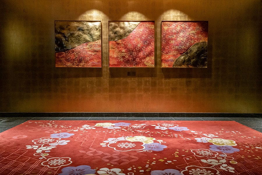 金沢の歴史を感じる時間の流れと金沢に流れる二本の大河の流れをイメージして制作された、薮内公美さんの「Story of flow」。