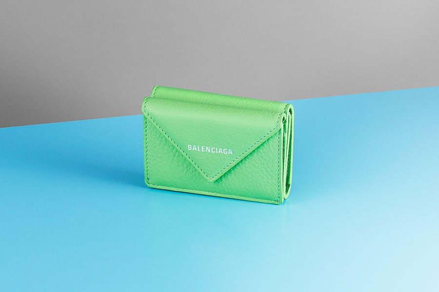 値下げしました‼️BALENCIAGA グリーン3つ折りミニ財布 バレンシアガ BALENCIAGA 3つ折り財布 キャッシュ MINI WALLET