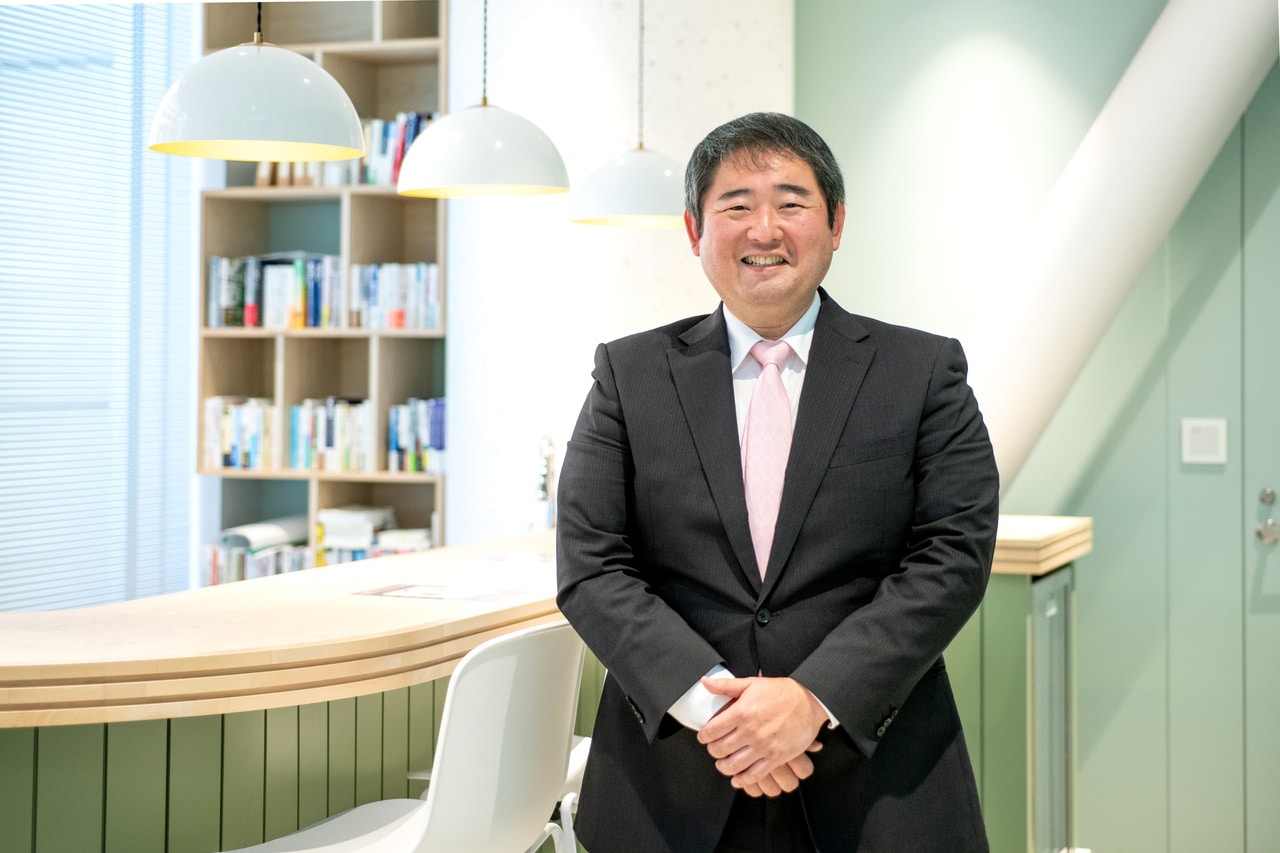 柔らかな物腰で怪談も披露!