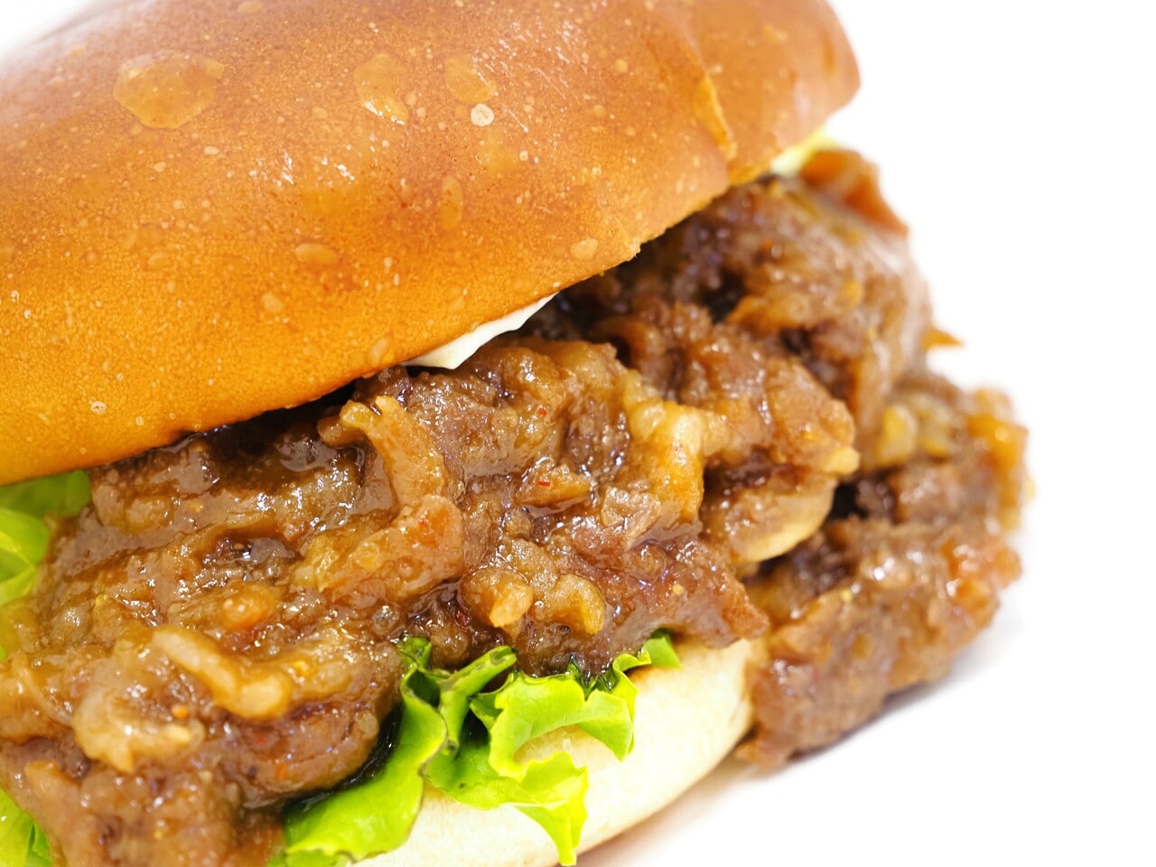 「黒毛和牛の肉盛りバーガー」で、アナタも夏の肉祭りに参加せよ!