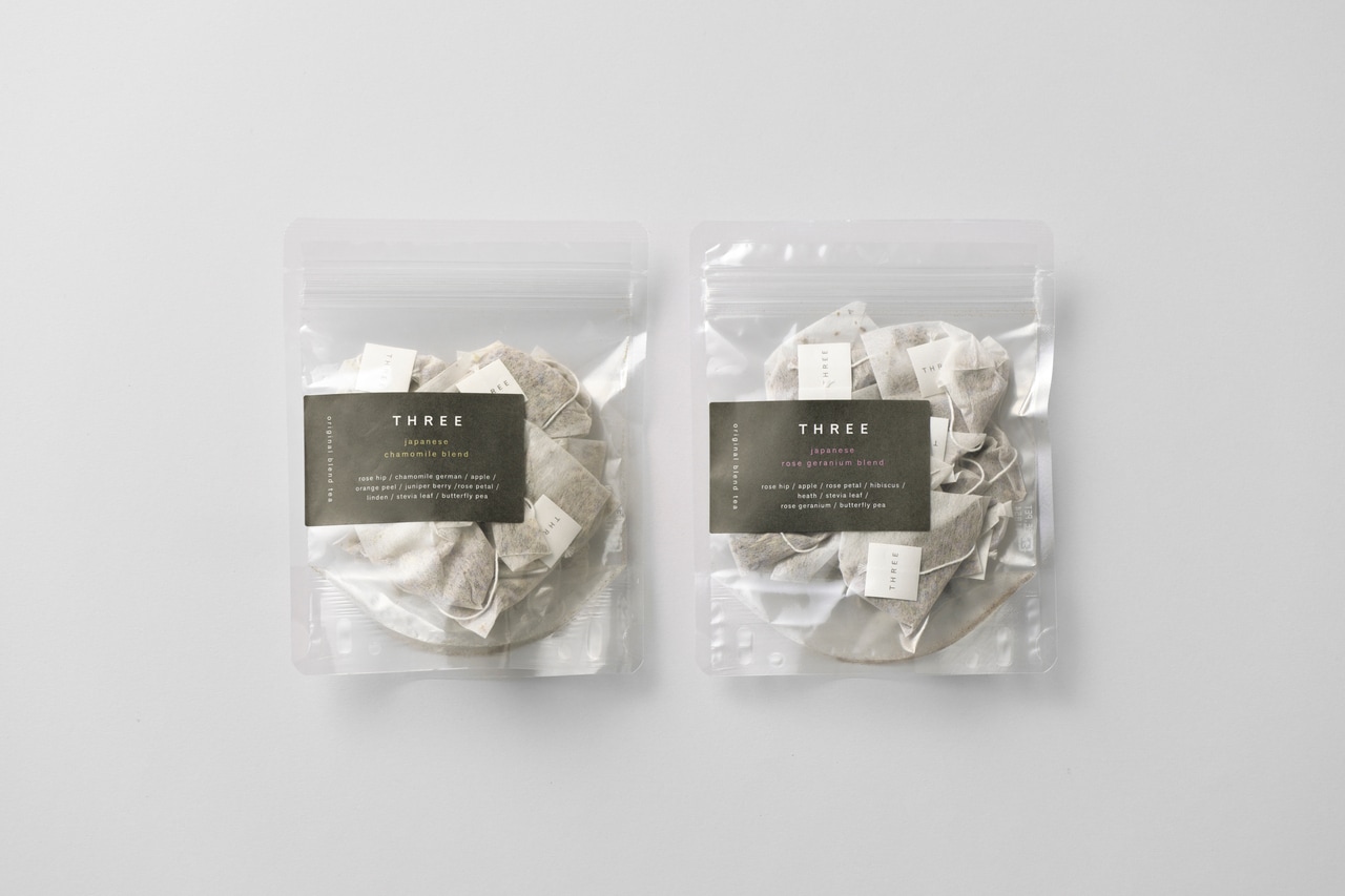 オリジナル ブレンドティー 国産カモミールジャーマンブレンド・国産ゼラニウムブレンド（2g×10包）各1,728円／THREE