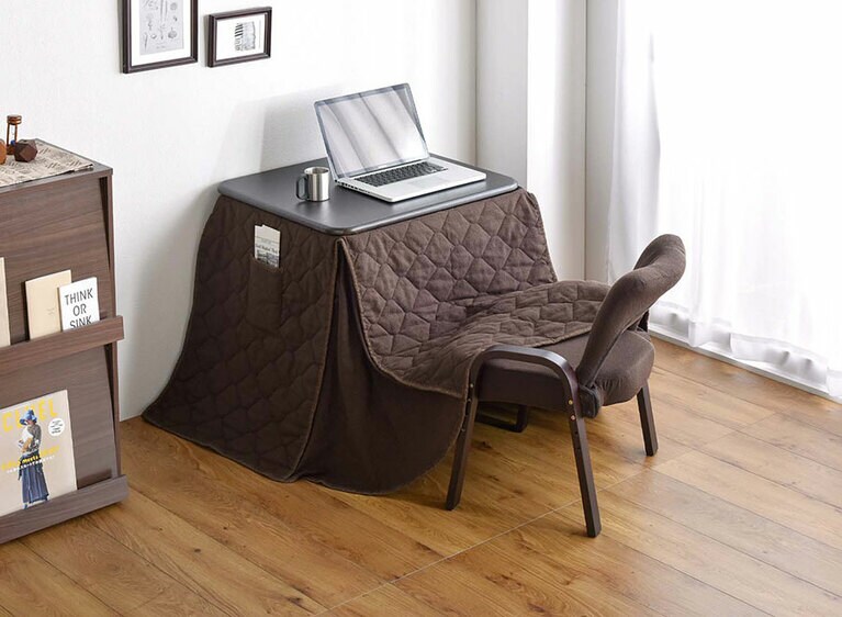 タンスのゲン「ハイ＆ロー 2WAY パーソナルこたつ 4点セット 21300029」21,800円。