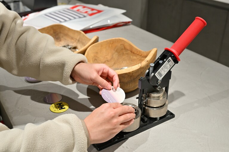 ヘリーハンセン×アニエスベー。