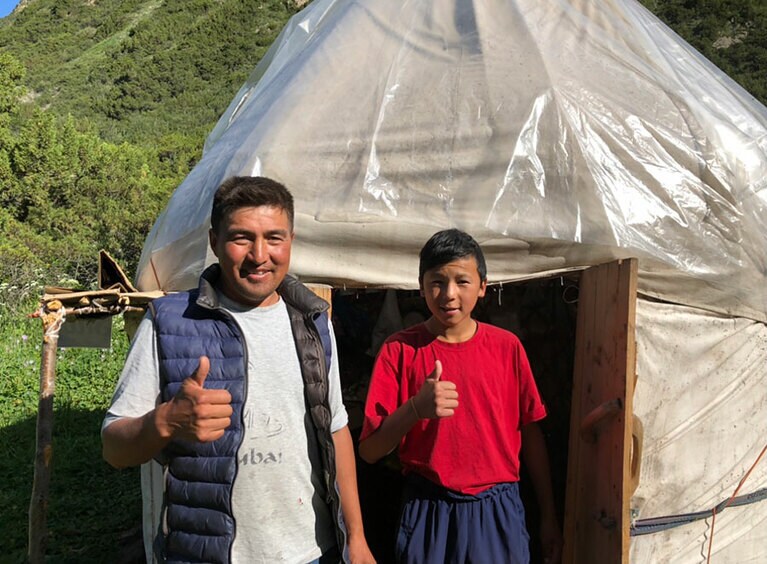 アミナのお父さんと弟。