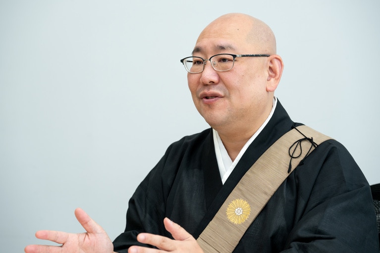 光照山蓮久寺の住職・三木大雲さん。