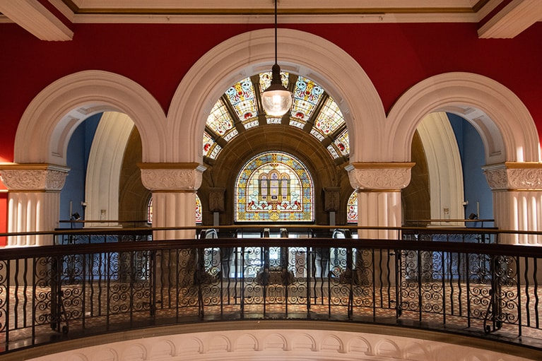 フォトジェニックな空間がいっぱいの「QVB」。