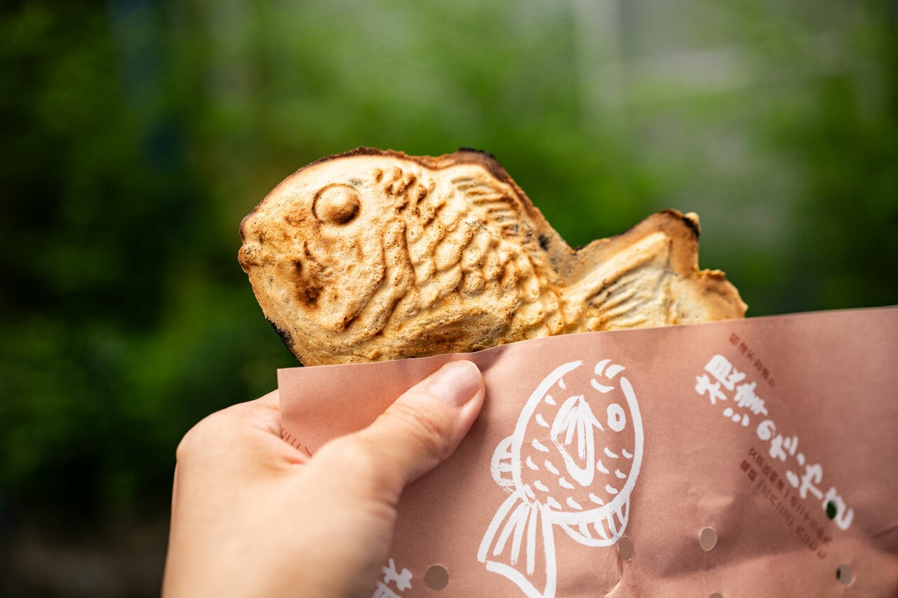 少し焦げた皮目が食欲をそそります。